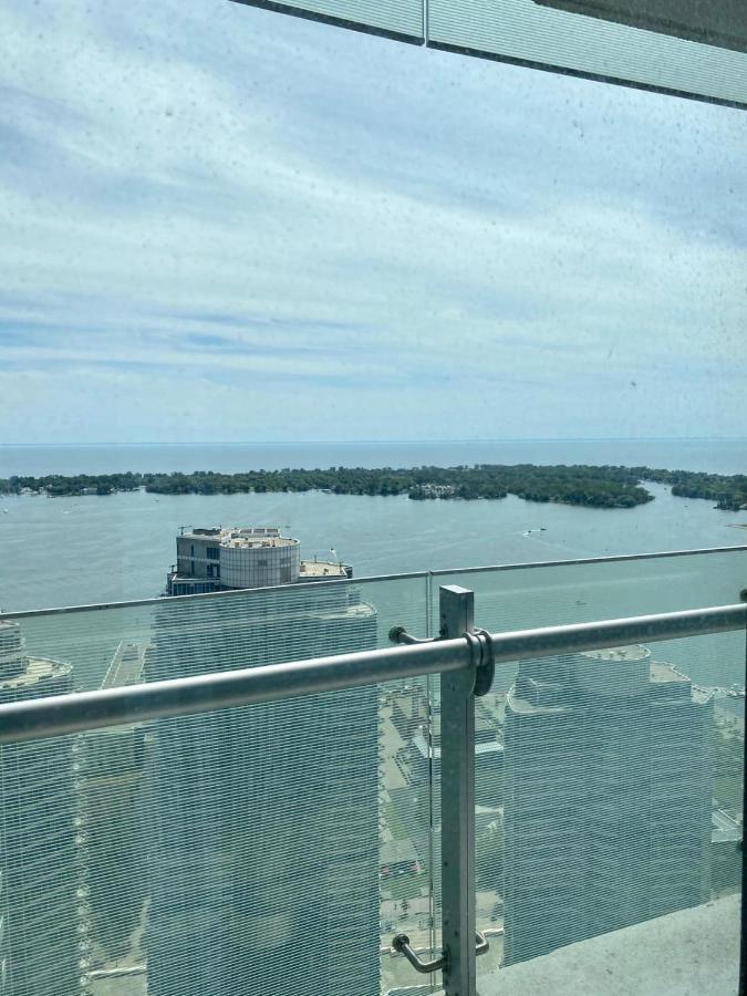 Ihost Suites Ice Condo Toronto Eksteriør bilde
