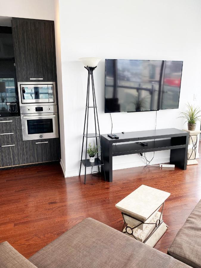 Ihost Suites Ice Condo Toronto Eksteriør bilde