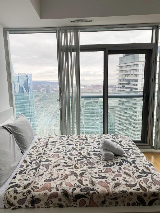 Ihost Suites Ice Condo Toronto Eksteriør bilde