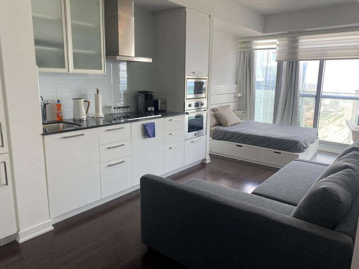 Ihost Suites Ice Condo Toronto Eksteriør bilde