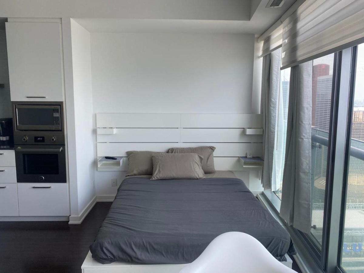 Ihost Suites Ice Condo Toronto Eksteriør bilde