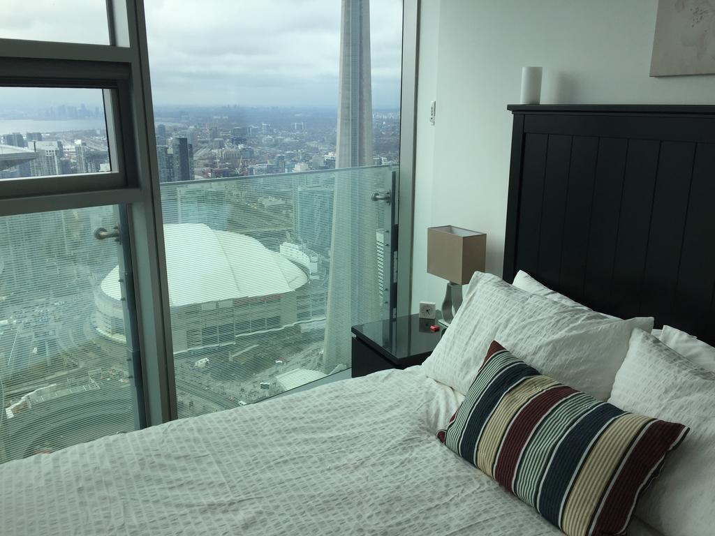 Ihost Suites Ice Condo Toronto Eksteriør bilde