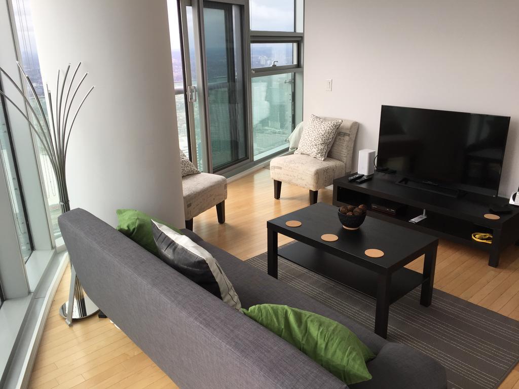 Ihost Suites Ice Condo Toronto Eksteriør bilde